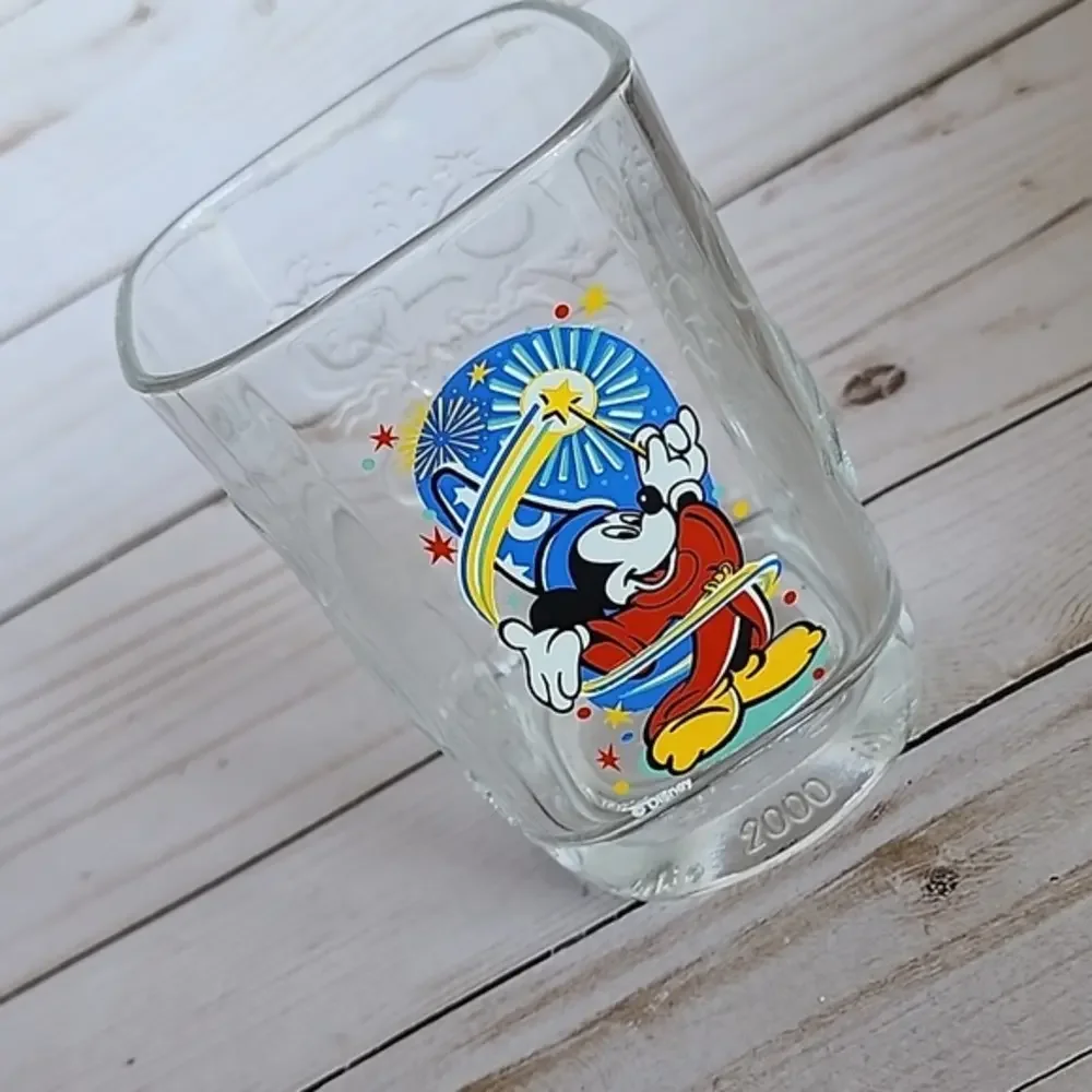 2000 McDonald's Walt‎ Disney world Epcot glass